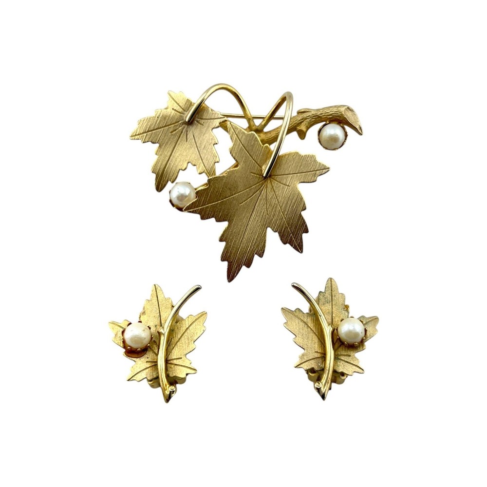 Sarah Coventry Mid-Century Brooch & Clip On Earrings Gold Leaves With Pearls Set